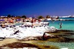 Spiaggia Kolymbithres di Paros.jpg