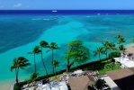 Spiaggia Halekulani di O'ahu.jpg