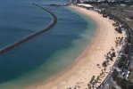 Spiaggia de las Teresitas a Tenerife.jpg