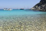 Spiaggia Mesovrika di Antipaxos.jpg