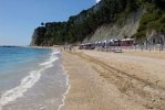 Spiaggia San Michele di Sirolo.jpg