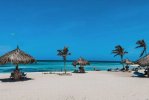 Spiaggia Arashi Beach di Aruba.jpg