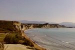Spiaggia Kounopetra di Cefalonia.jpg