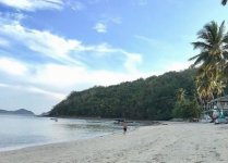 Spiaggia Cape Panwa di Phuket.jpg