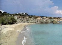 Spiaggia Lolandoni di Paros.jpg