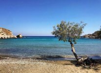 Spiaggia Ampela di Syros.jpg