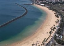 Spiaggia de las Teresitas a Tenerife.jpg