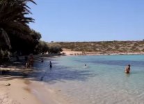 Spiaggia Agia Irini di Paros.jpg