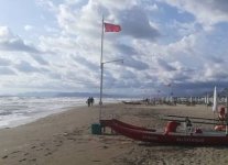 Spiaggia Forte dei Marmi.jpg